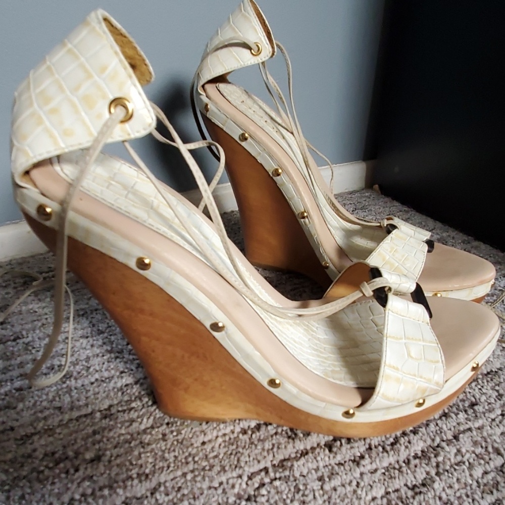 Babe Heidi lace up platform heels